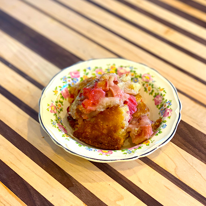 Strawberry Rhubarb Cobbler is Spring happiness in a bowl!
