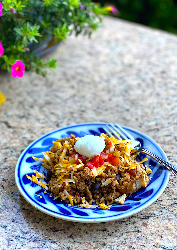 Slow cooker Mexican Chicken & Rice ready to eat